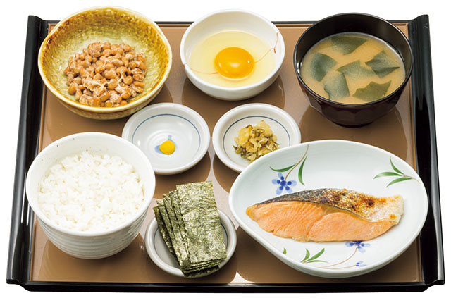 しゃけの塩焼朝食